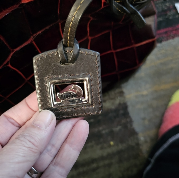 EUC Dooney & Bourke Croc embossed leather bag - Picture 7 of 8